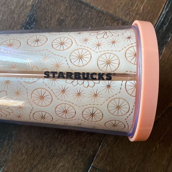 Starbucks venti 24 ounce tumbler cactus rose gold summer 2019 no straw - Picture 2 of 6